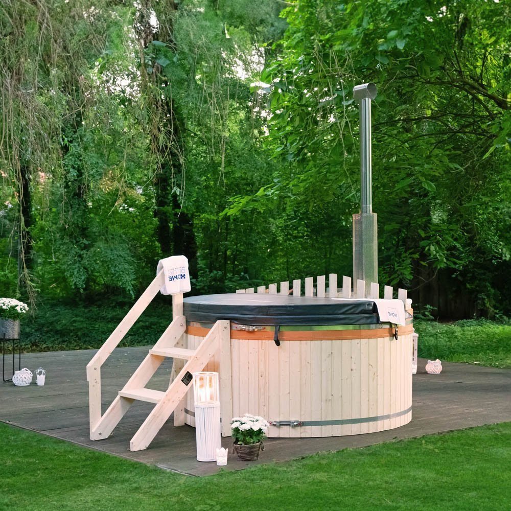 S79584933 2 1825.jpg